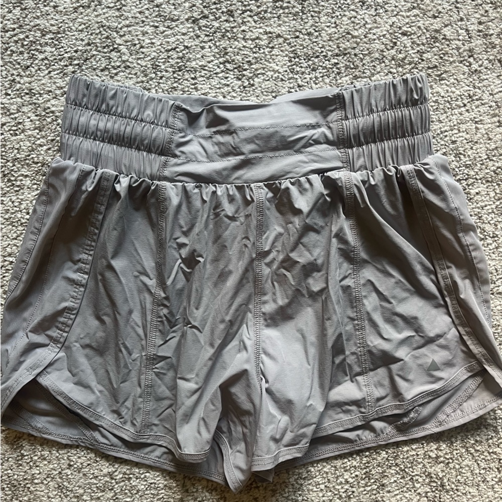 Balance athletica / vitality breeze short v1